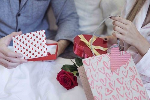 Este San Valentín, cada español se gastará en regalos para su su pareja una media de 95 euros